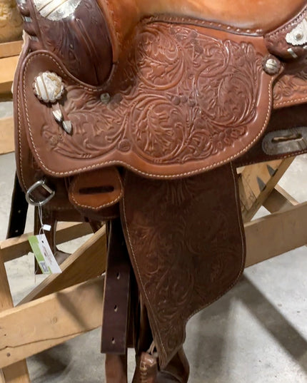 Western Saddle 15.5" G8" Silver Royal