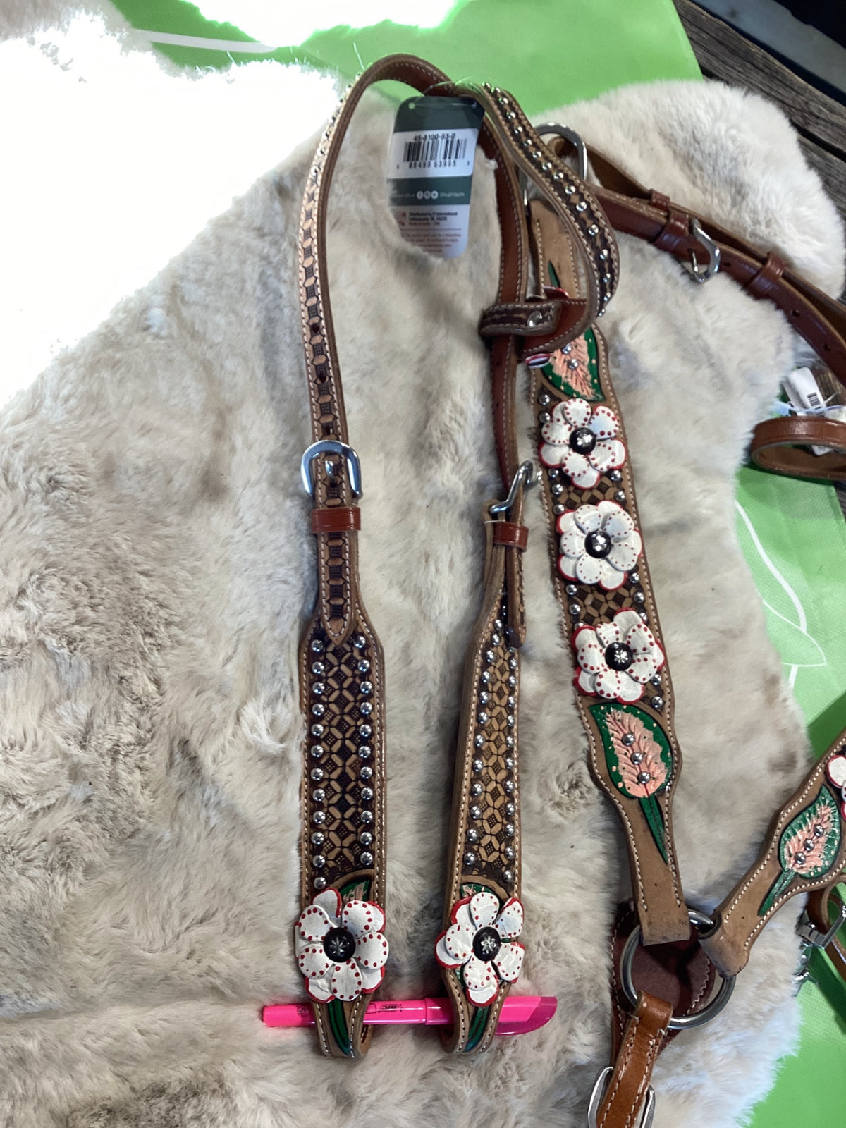 Western one Ear Headstall & Breast Collar Poppy
