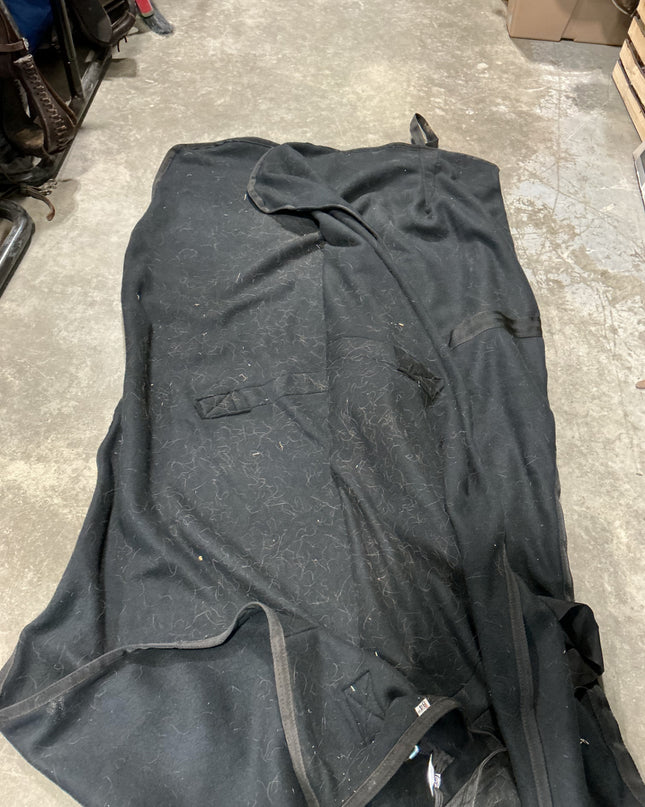 Cooler Fleece 84" Black