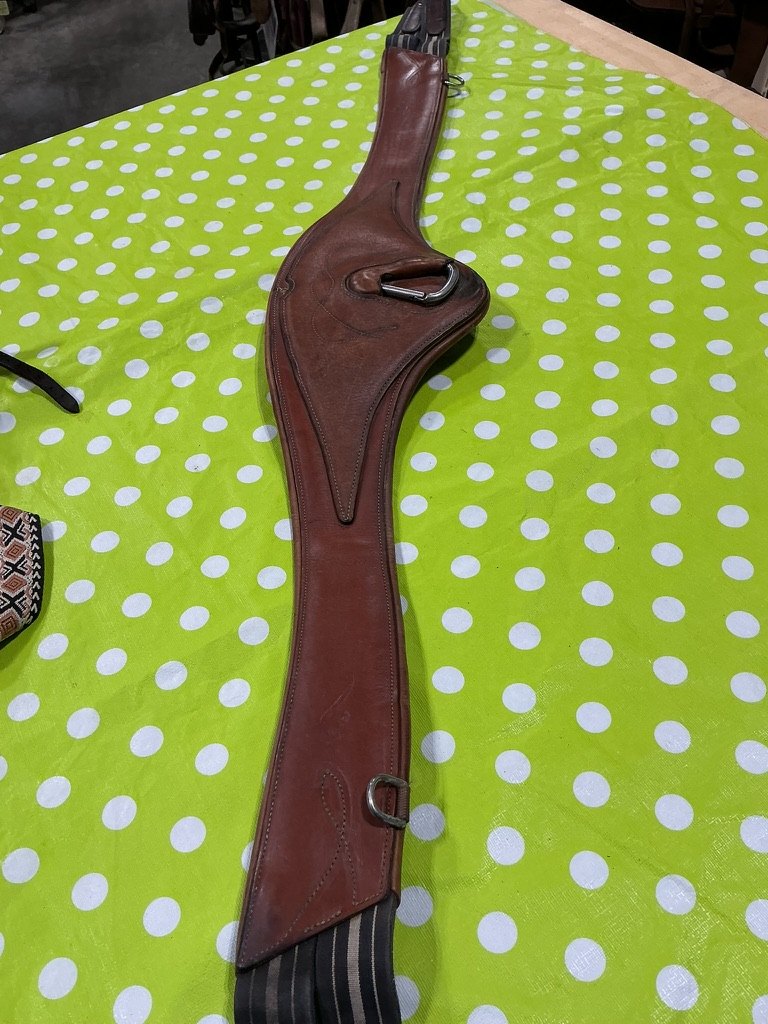 English Girth  54" Elastic Ends Leather Brown