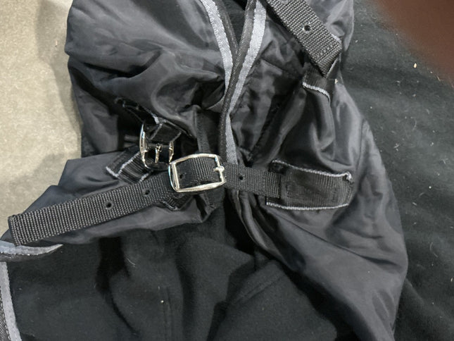 Cooler Black Fleexe 81" Weatherbeeta Some Stains See Pics