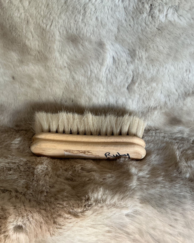 Grooming Brushes Smaller White