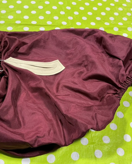 English Saddle Cover Maroon.