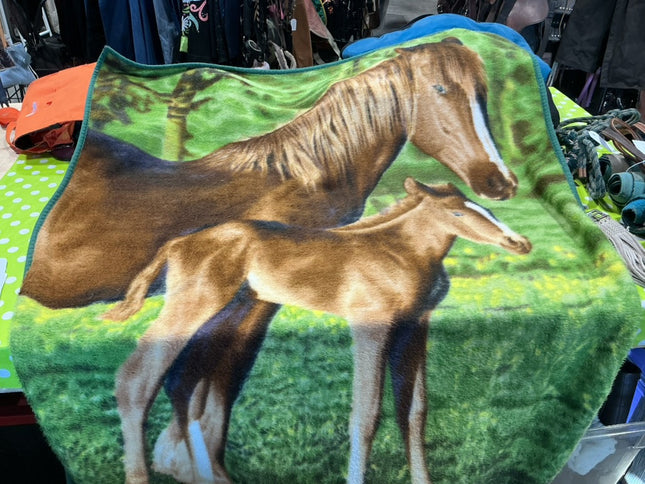 Blanket Horses Green