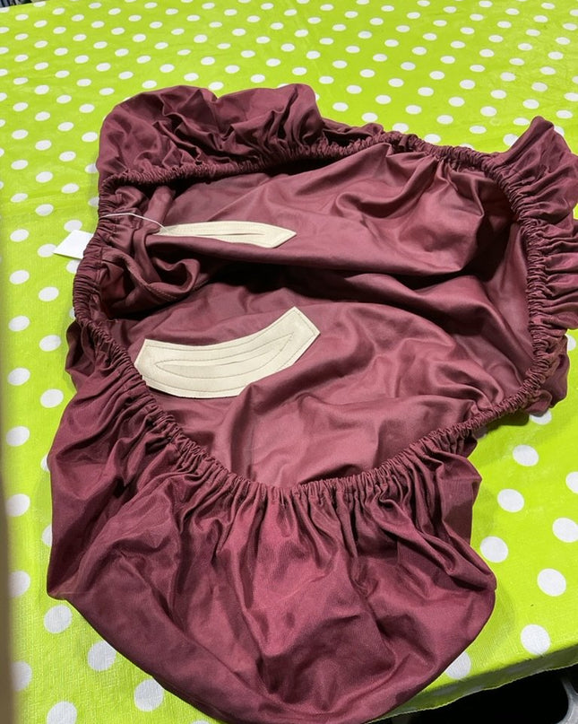 English Saddle Cover Maroon.