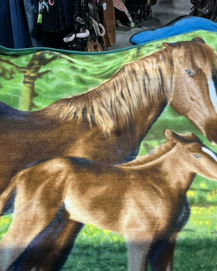 Blanket Horses Green