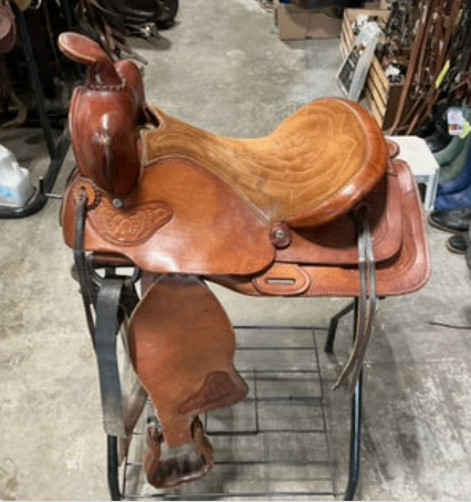 Western Saddle Older 15" G7.5"