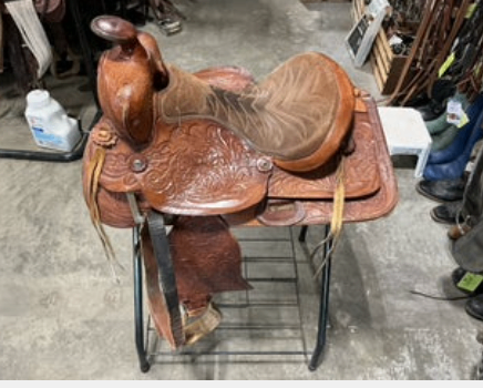 Western Saddle Older 14.5"