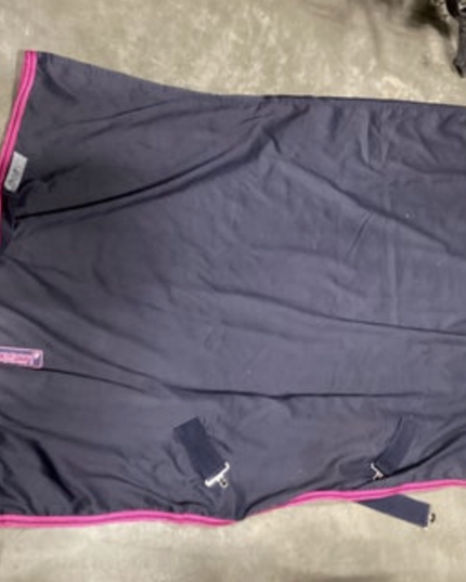 Stable Blankets PinkTrimLoveson84"