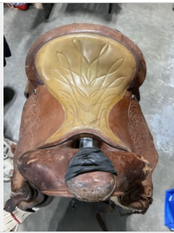 Western saddle 15" Rope G7"