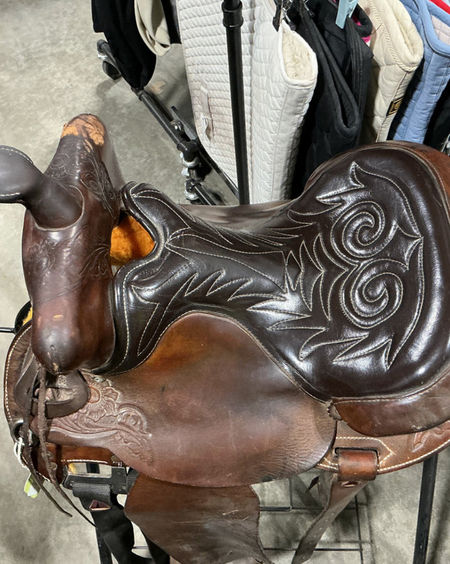 Western Saddle 15" G6.5"