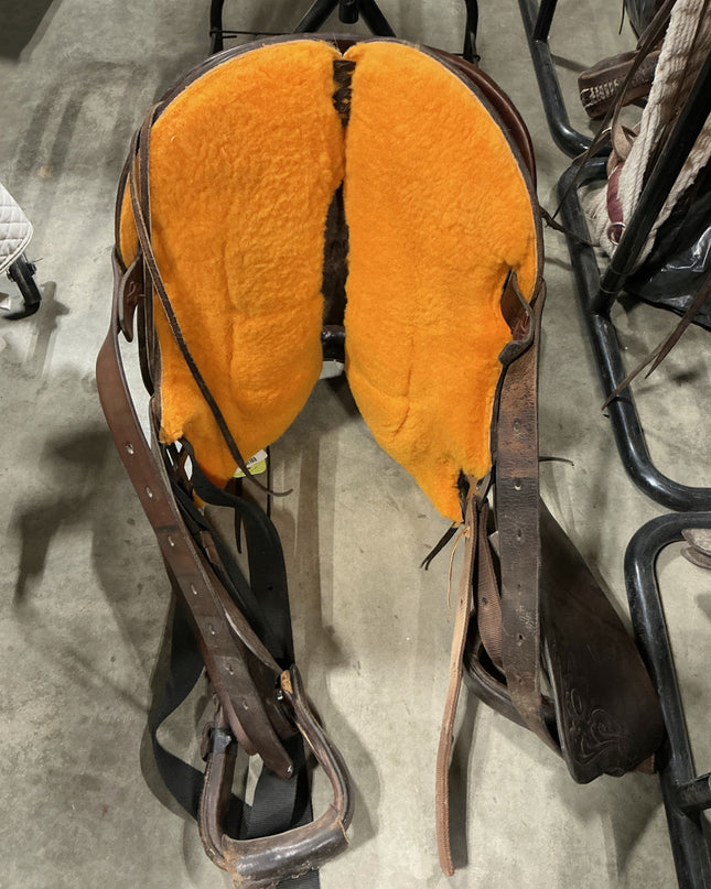 Western Saddle 15" G6.5"