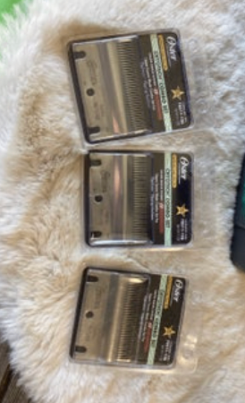 Clippers Osters Case & 3 extra Blades