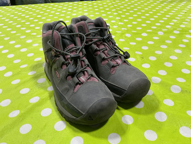 Boots Keen Size 3 Grey/Pink