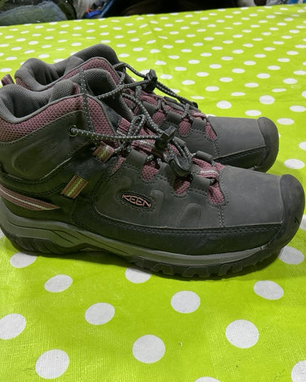 Boots Keen Size 3 Grey/Pink