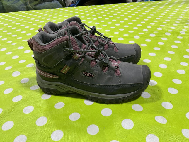 Boots Keen Size 3 Grey/Pink