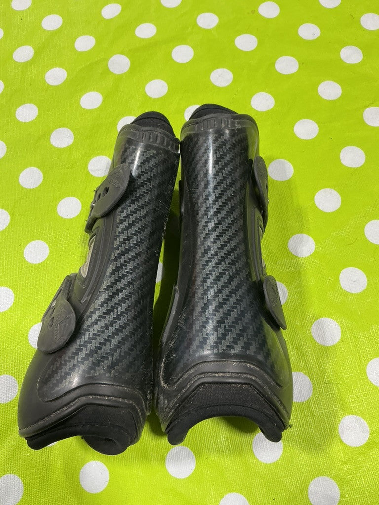 Sport Boots Veredus          New Price $340
