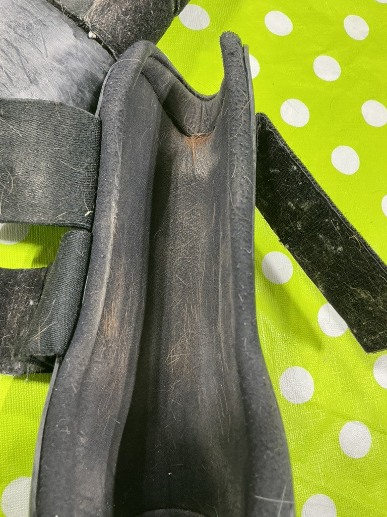 Sport Boots Shedrow Holes in Liner