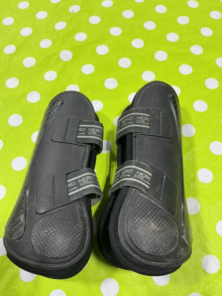 Sport Boots Veredus          New Price $340