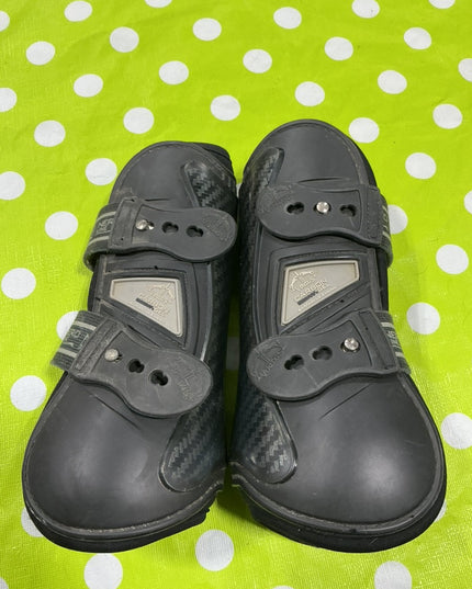 Sport Boots Veredus          New Price $340