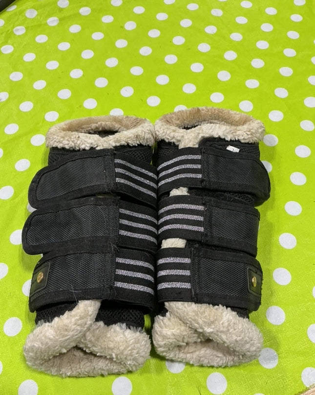 Boots Brushing Fleece Lined