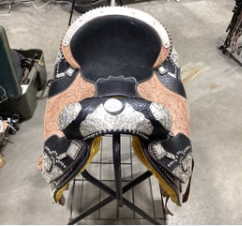 Western Show Saddle Black & Silver 16" G7"