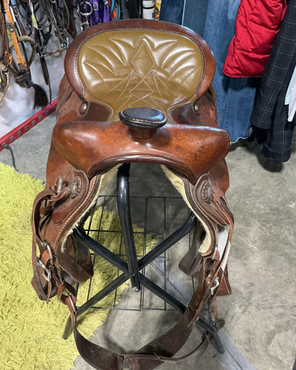 Western Saddle S15" G7" S25.5"