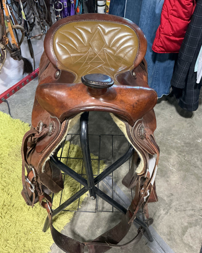 Western Saddle S15" G7" S25.5"