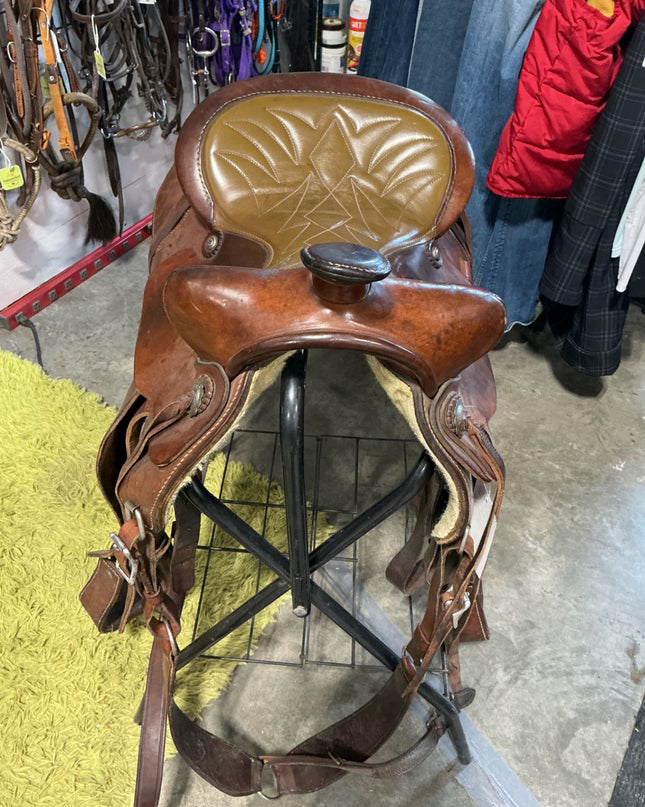Western Saddle S15" G7" S25.5"