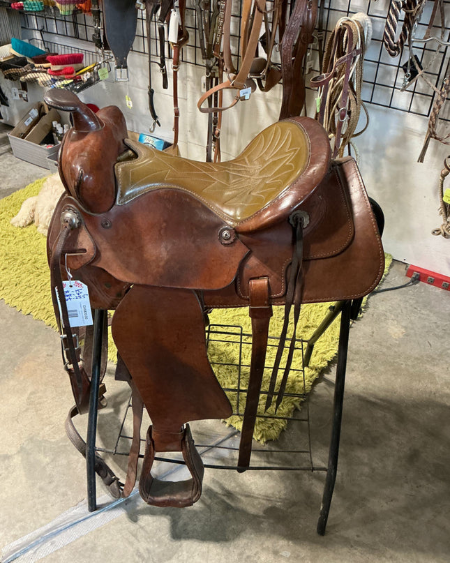 Western Saddle S15" G7" S25.5"
