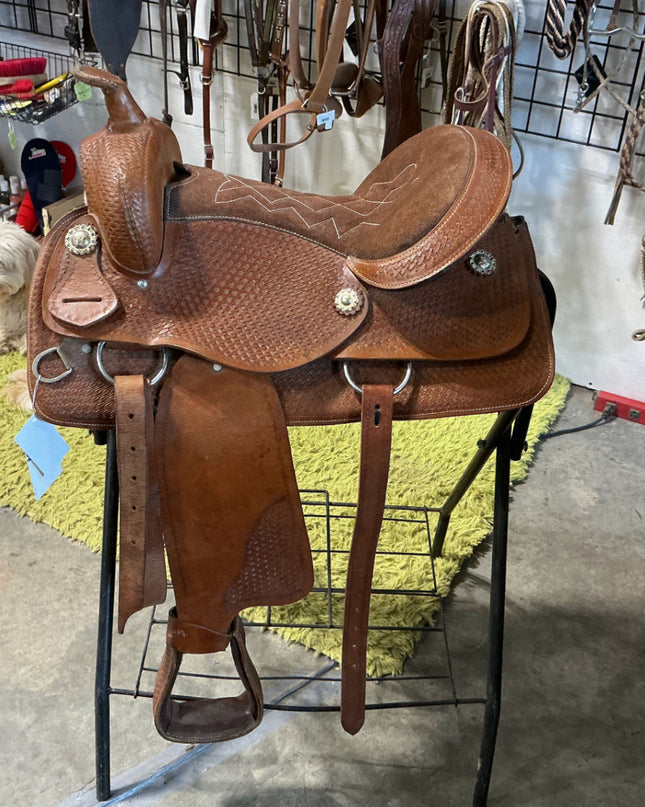 Western Saddle S15" G7" Light Weight