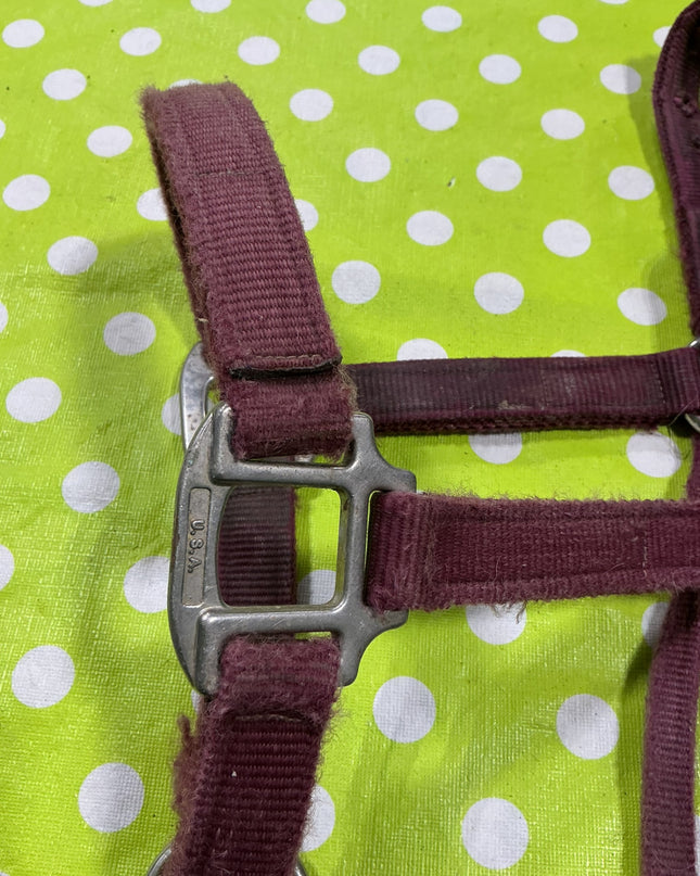 Halter Nylon Red Yearling Size