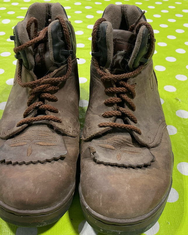 Boots Horseshoe Womans Size 8.5 Brown Leather
