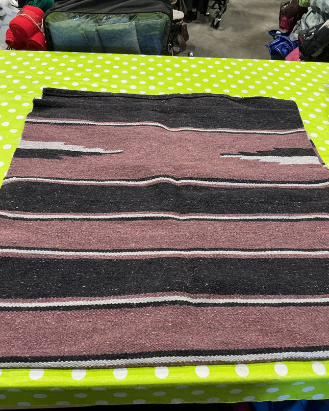 Saddle Blanket Rose/Black. 60 x 29