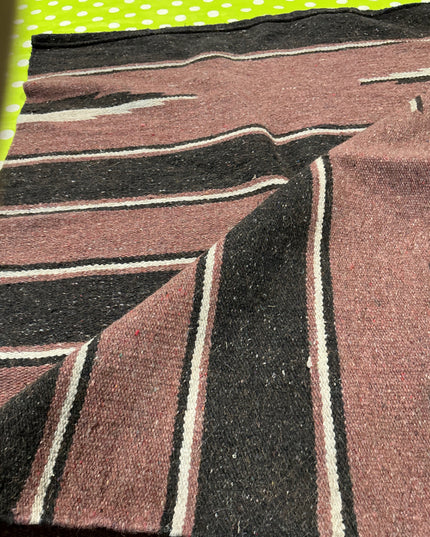 Saddle Blanket Rose/Black. 60 x 29