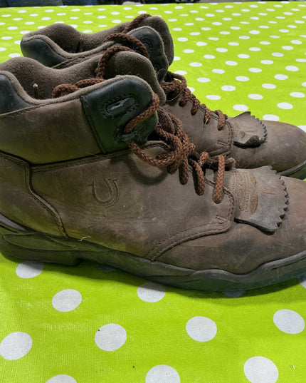 Boots Horseshoe Womans Size 8.5 Brown Leather