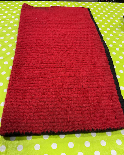 Saddle Blanket Red/Black 38 x 34