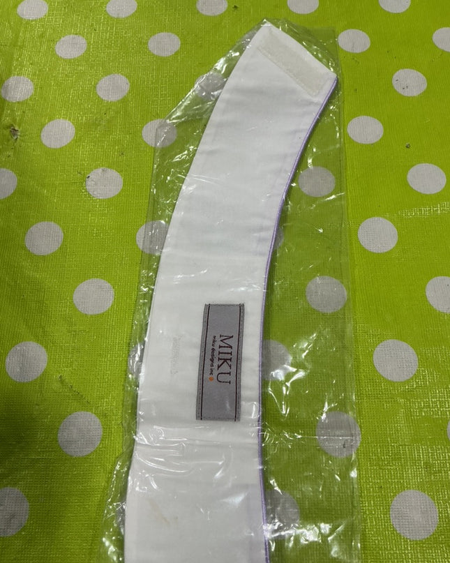 Neck Collar English White 
