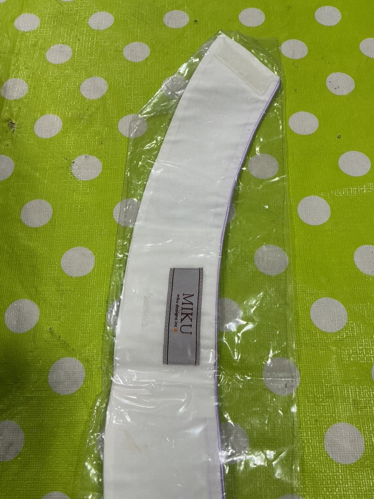 Neck Collar English White 