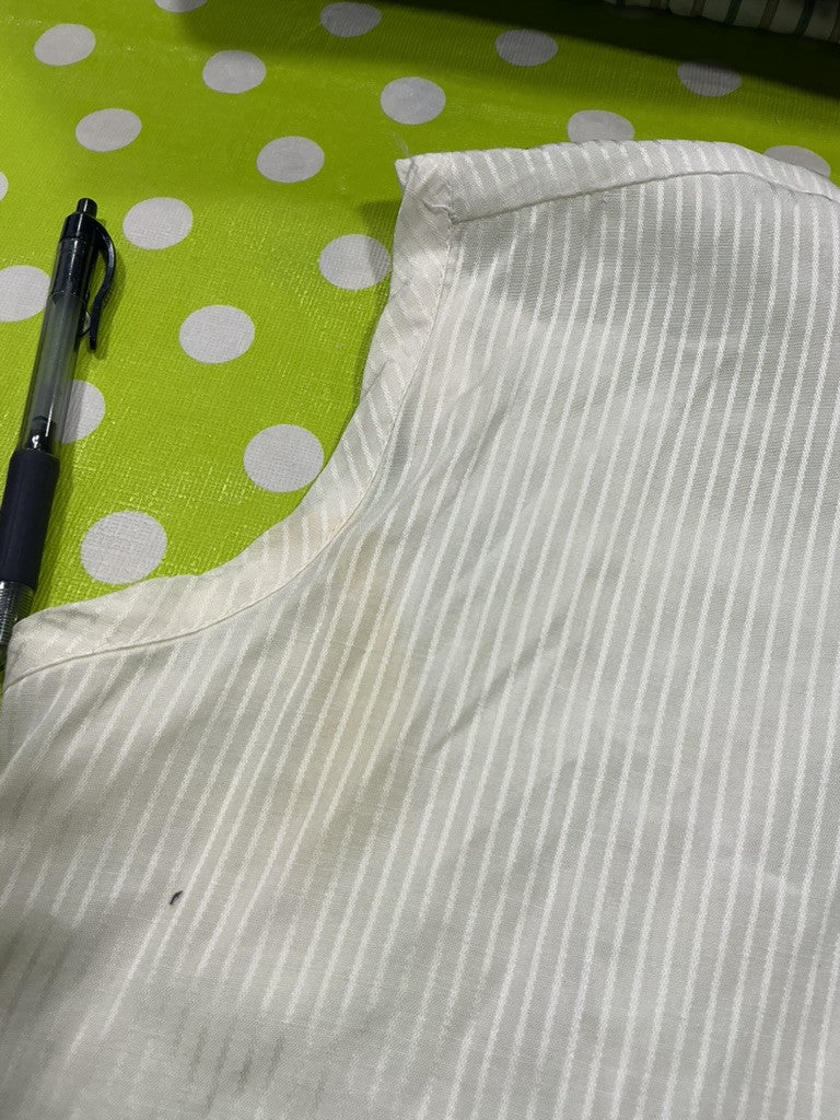 Shirt Cavalier Size 38 White. Stains, See Pics