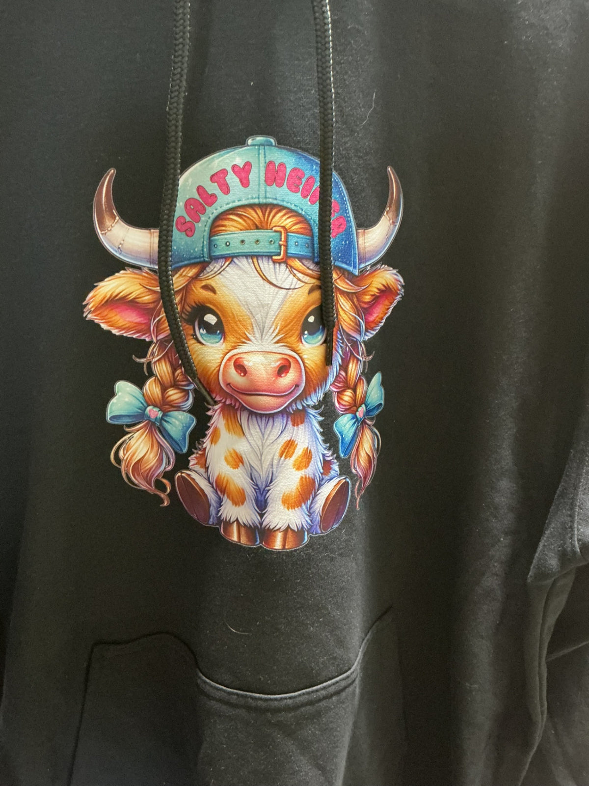 Hoodie Salty Heifer Size Large Black