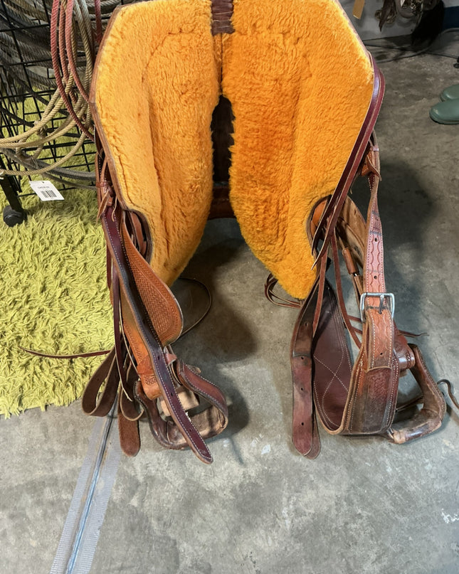 Western Rope Saddle Irvines S14" G7" 