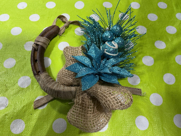 Horseshoe Ornament – Christmas (B) | Used, Very Good