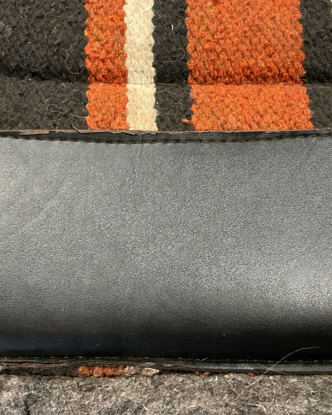 Saddle Pad Orange/Black. 31 x 32