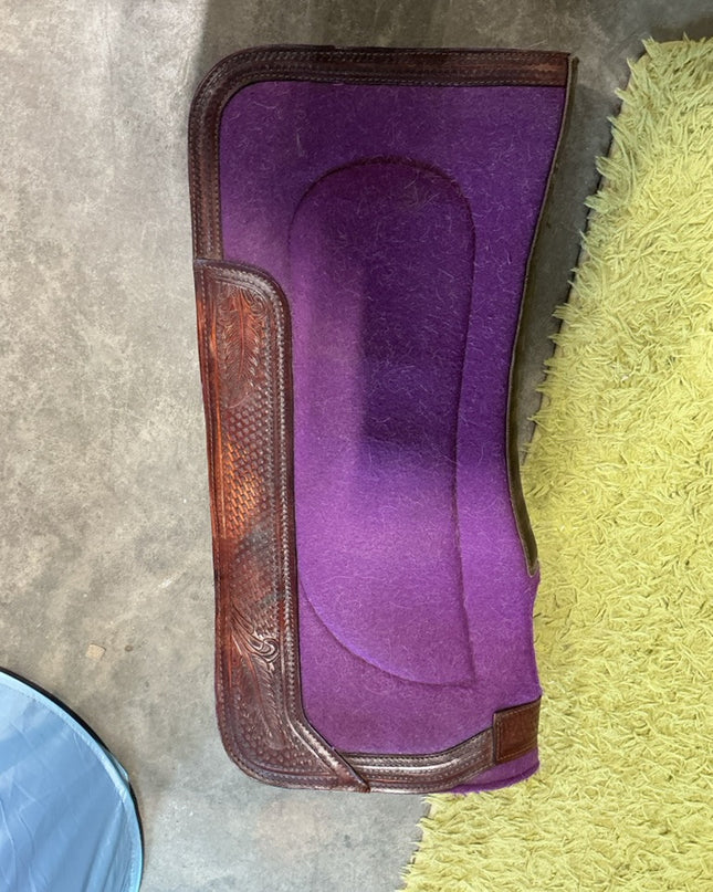 Saddle Pad Purple Felt. 31.5 x 29 x 1/2"