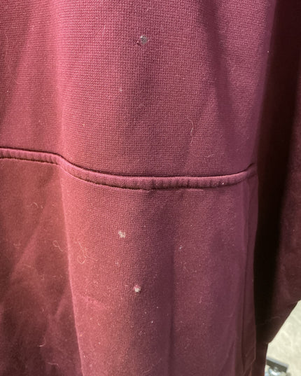 Hoody Mens Under Armour Size Medium  Snags(See pics) Burgandy