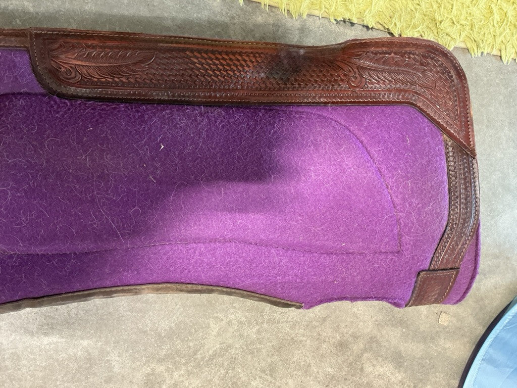 Saddle Pad Purple Felt. 31.5 x 29 x 1/2"