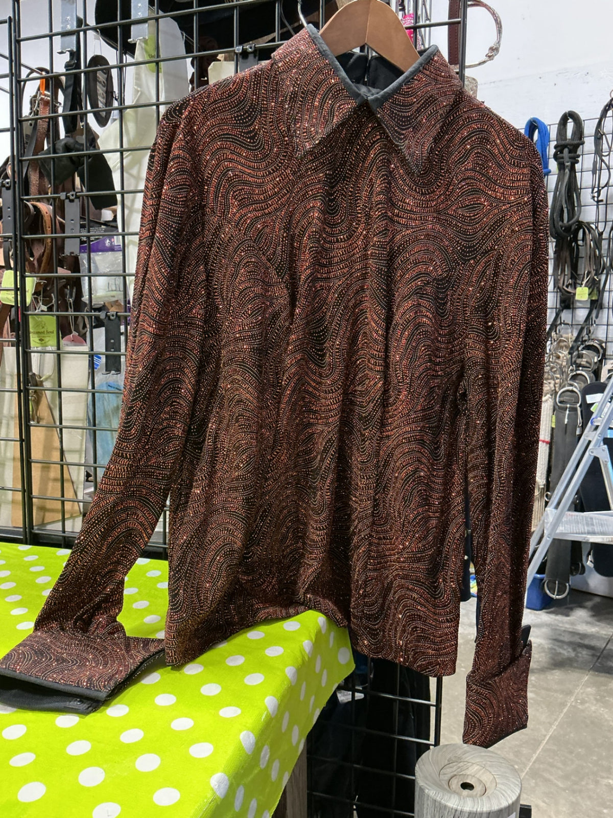 Show Shirt Rail Shirt Copper/Black Glitter. Size XL