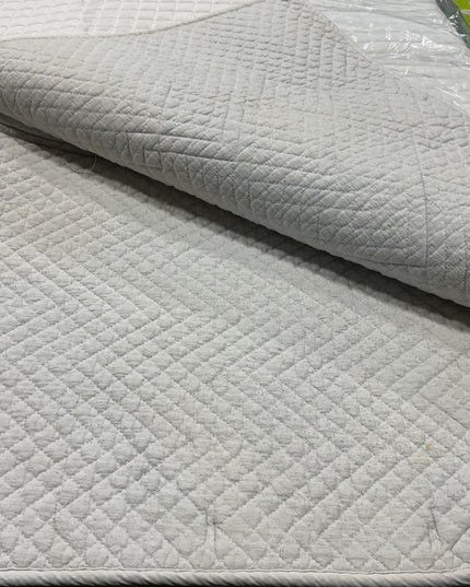 English Saddle Pad White Full Dressage