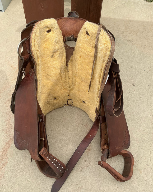 Western Rope Saddle 15" G6.5"